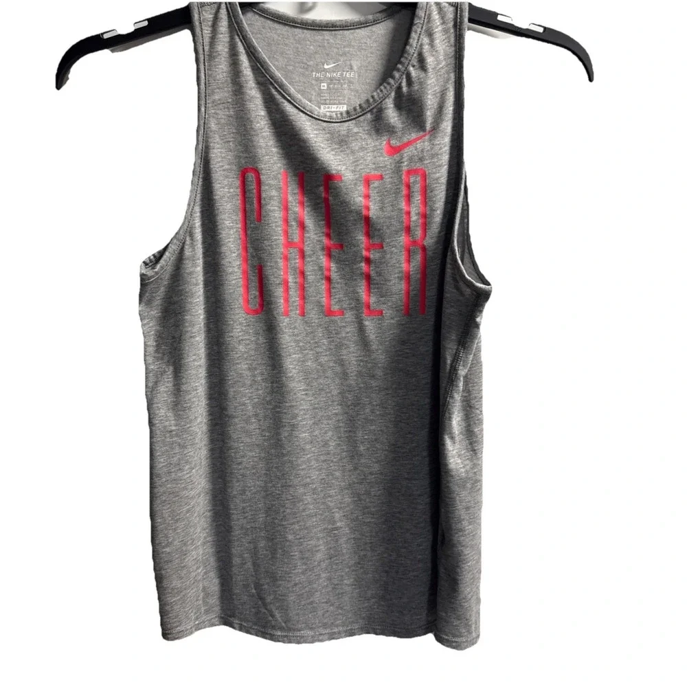 NWT Nike Shirt Girls Size Large‎ Color Grey